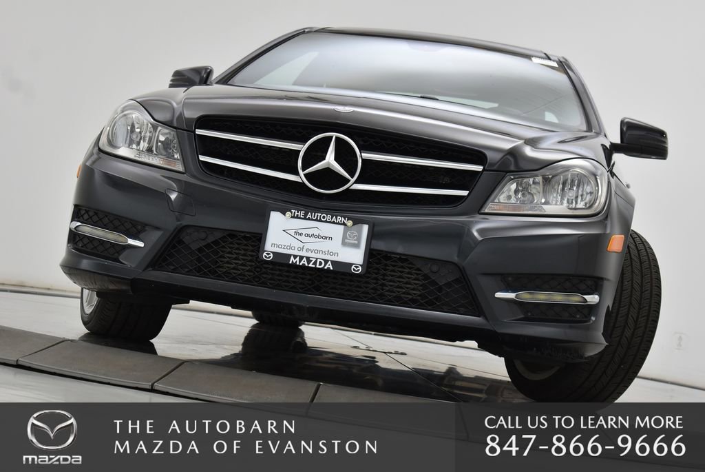 Used 2015 Mercedes-Benz C 250 Coupe image 4