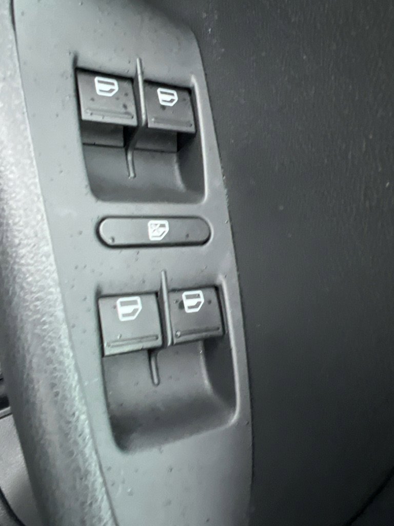 Used 2011 Volkswagen Jetta Sedan image 23