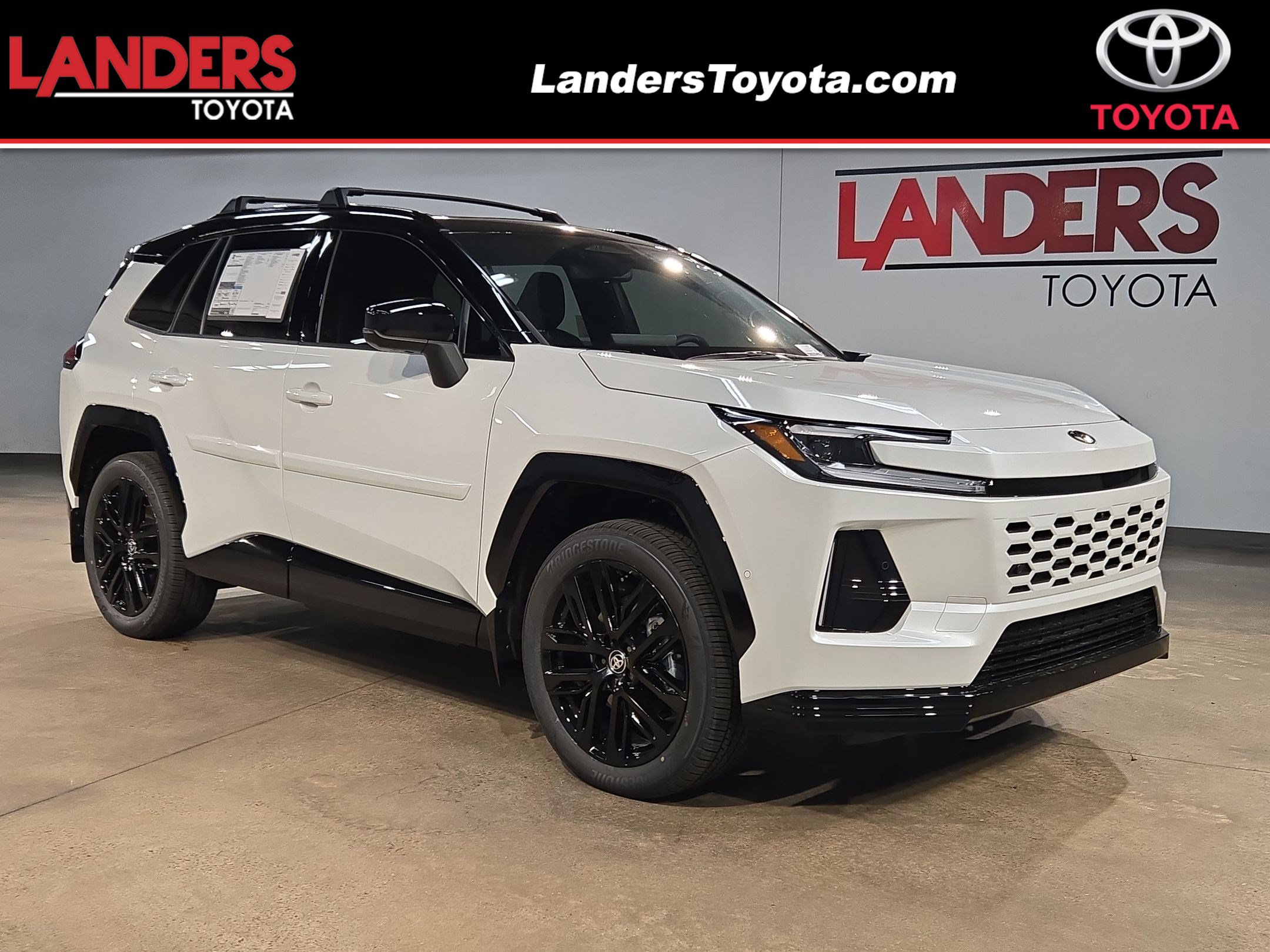 New 2026 Toyota RAV4 XSE w/ Panoramic Sun Roof Package
