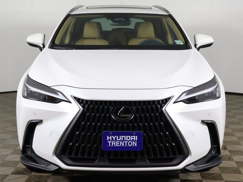 Used 2022 Lexus NX 250 FWD image 11