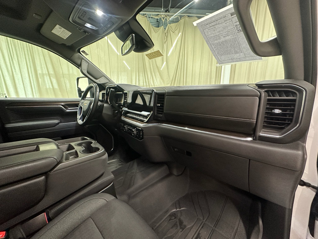 Certified 2023 Chevrolet Silverado 1500 LT w/ All Star Edition Plus AWD/4WD image 19