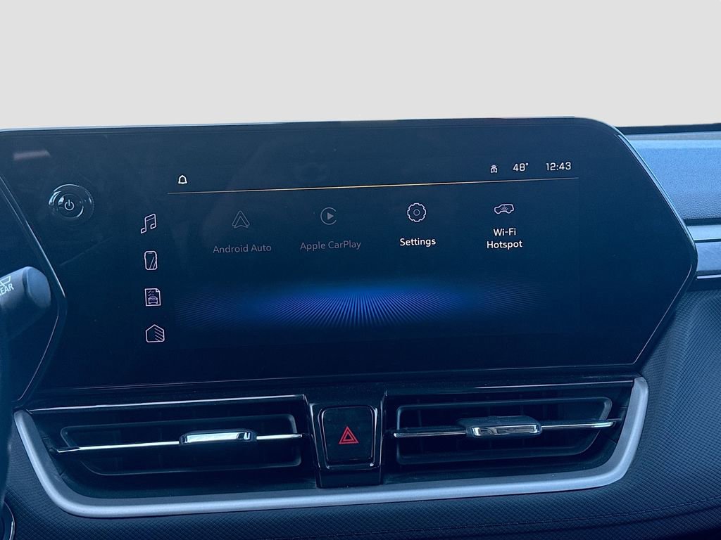 Used 2024 Chevrolet TrailBlazer LT w/ LT Cold Weather Package image 14