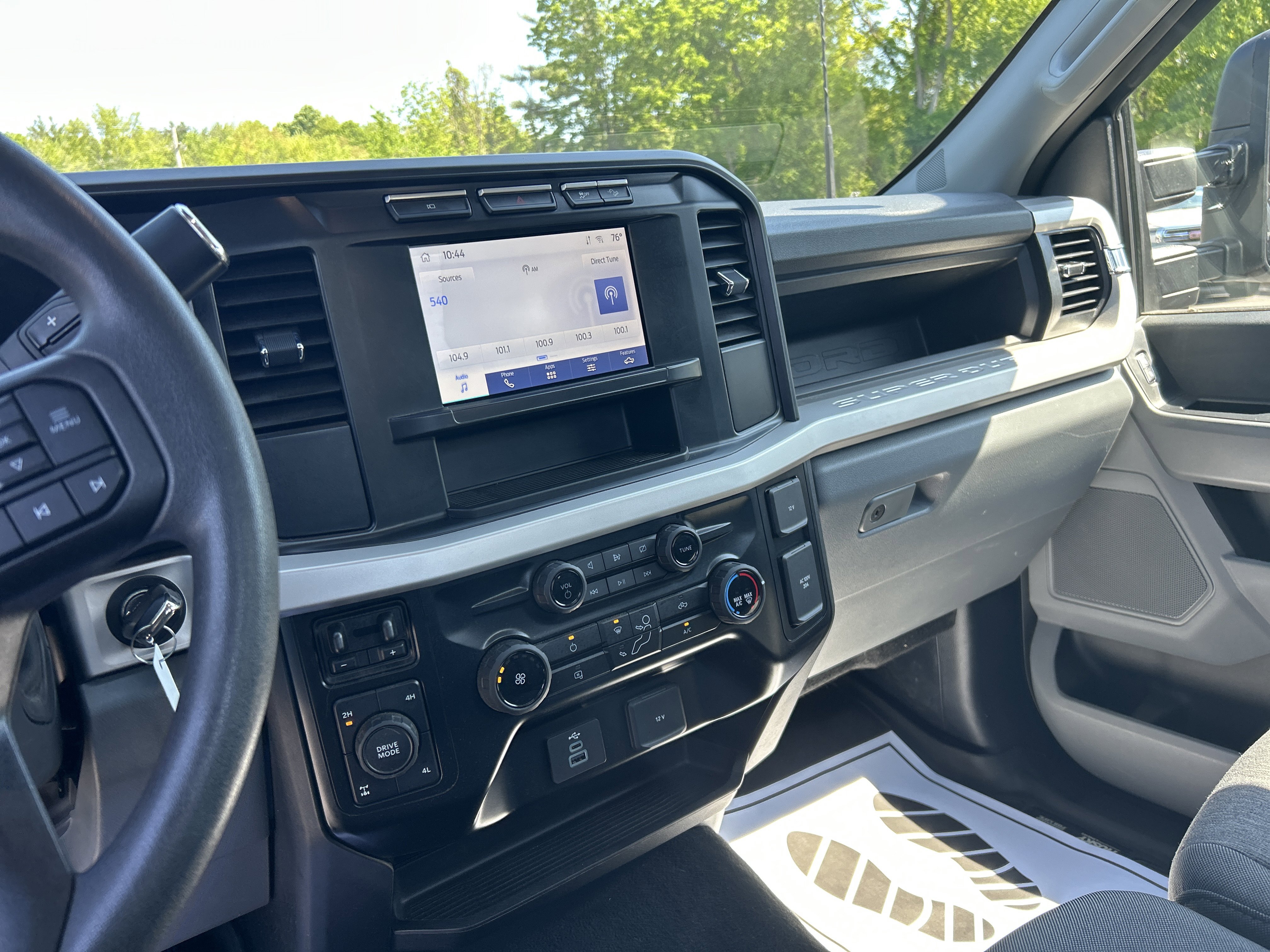 Used 2024 Ford F350 XL w/ STX Appearance Package AWD/4WD image 17