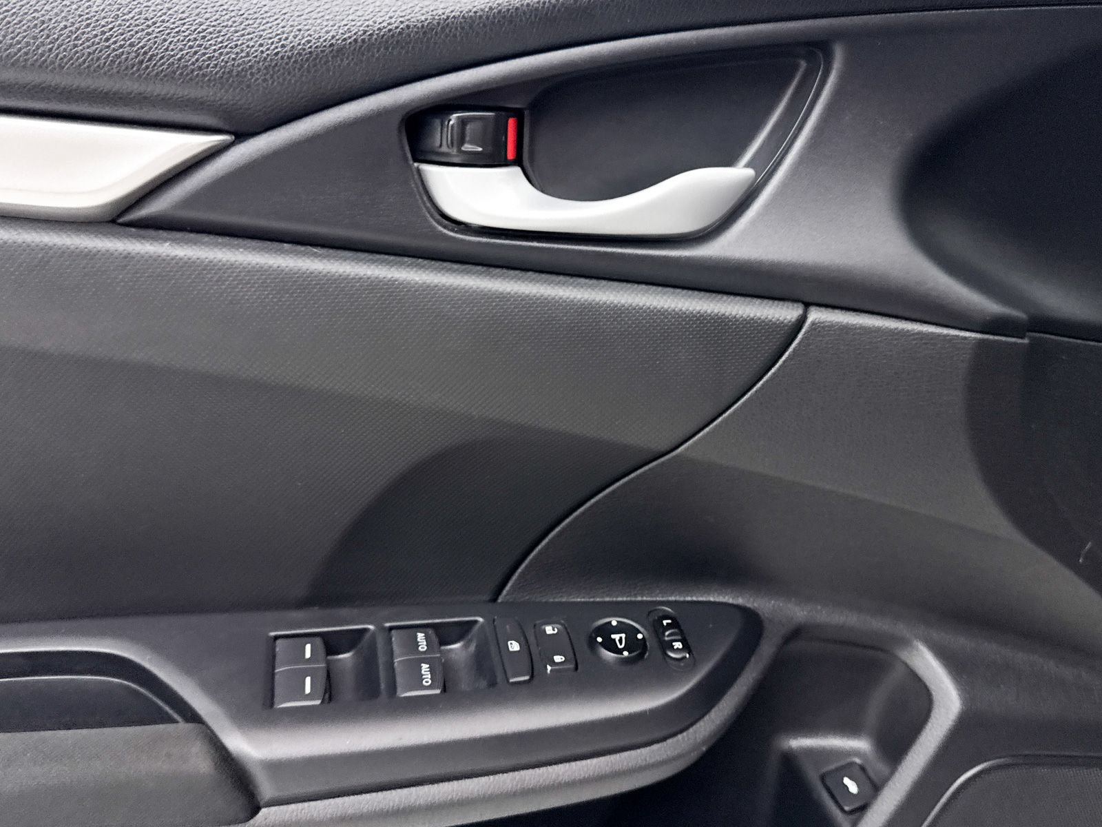 Used 2019 Honda Civic LX image 19