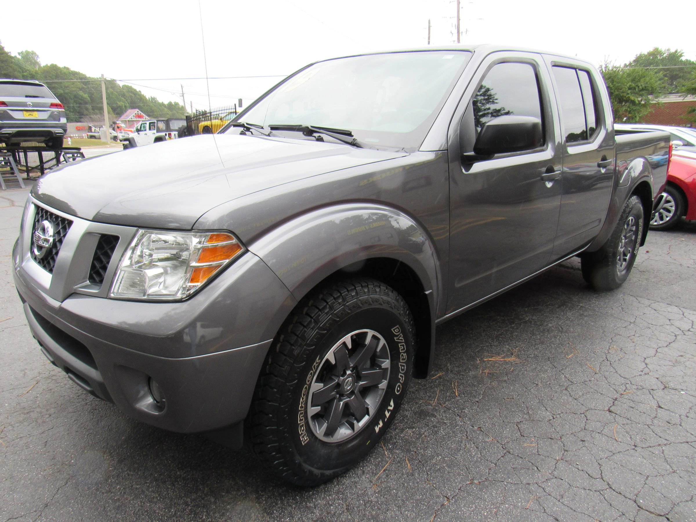Used 2019 Nissan Frontier Desert Runner image 4