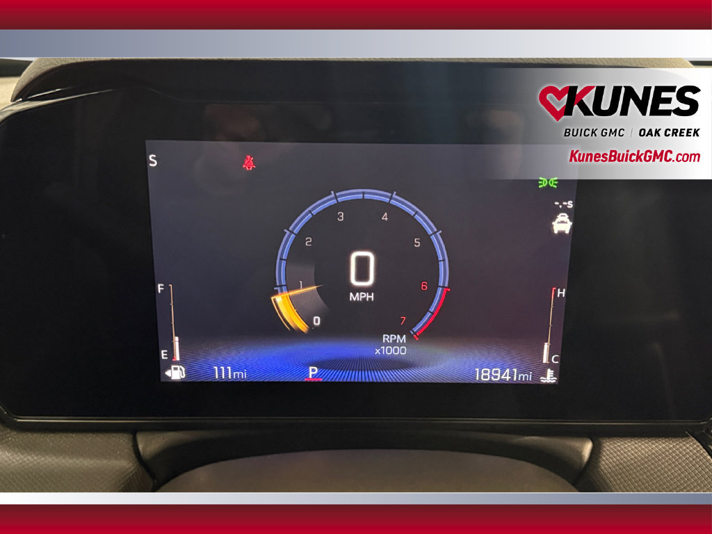 Used 2024 Chevrolet TrailBlazer RS w/ Convenience Package FWD image 14