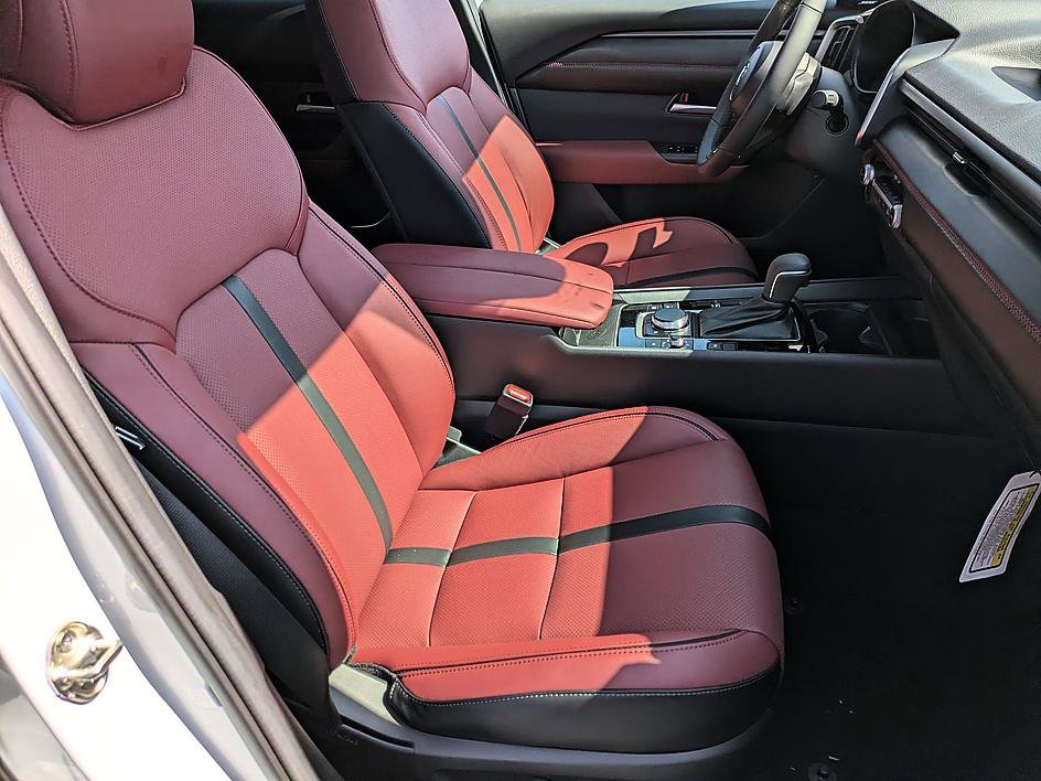 New 2026 MAZDA CX-50 AWD 2.5 Hybrid w/ Weather Package image 33