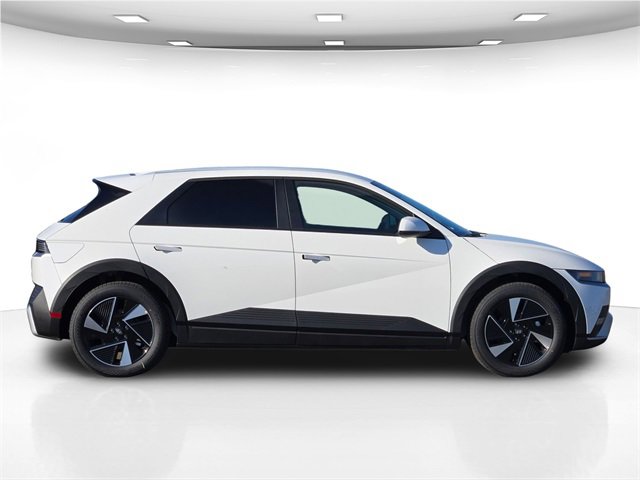 New 2026 Hyundai Ioniq 5 SE image 9