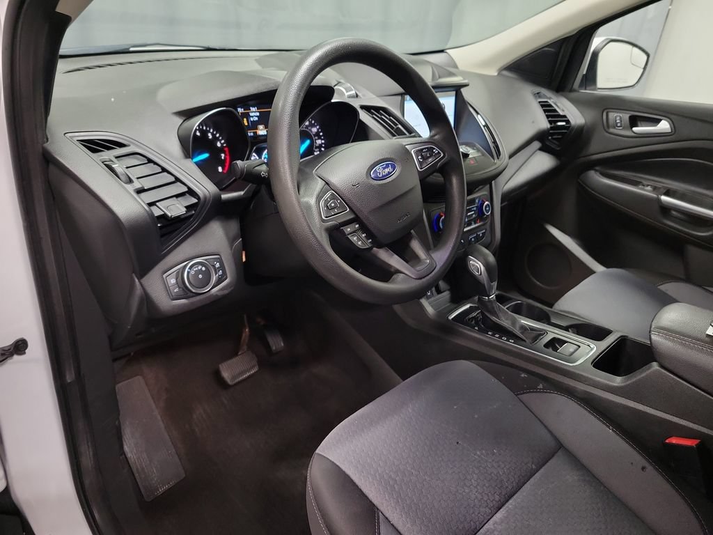 Used 2019 Ford Escape SE AWD/4WD image 17