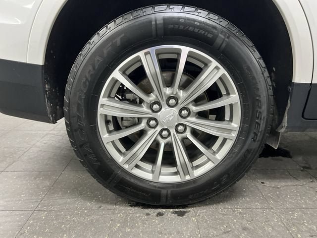 Certified 2018 Cadillac XT5 Luxury w/ Driver Awareness Package AWD/4WD image 34
