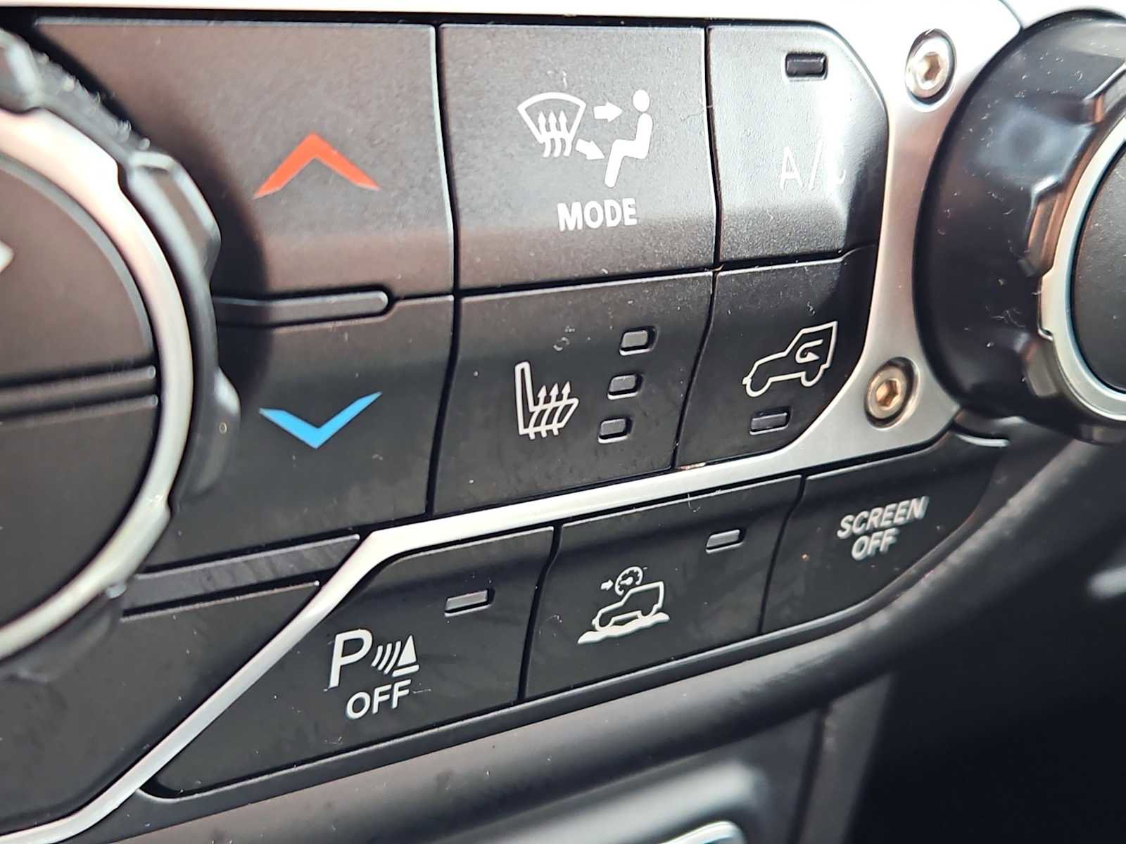 Used 2022 Jeep Wrangler Unlimited Sahara w/ LED Lighting Group image 19