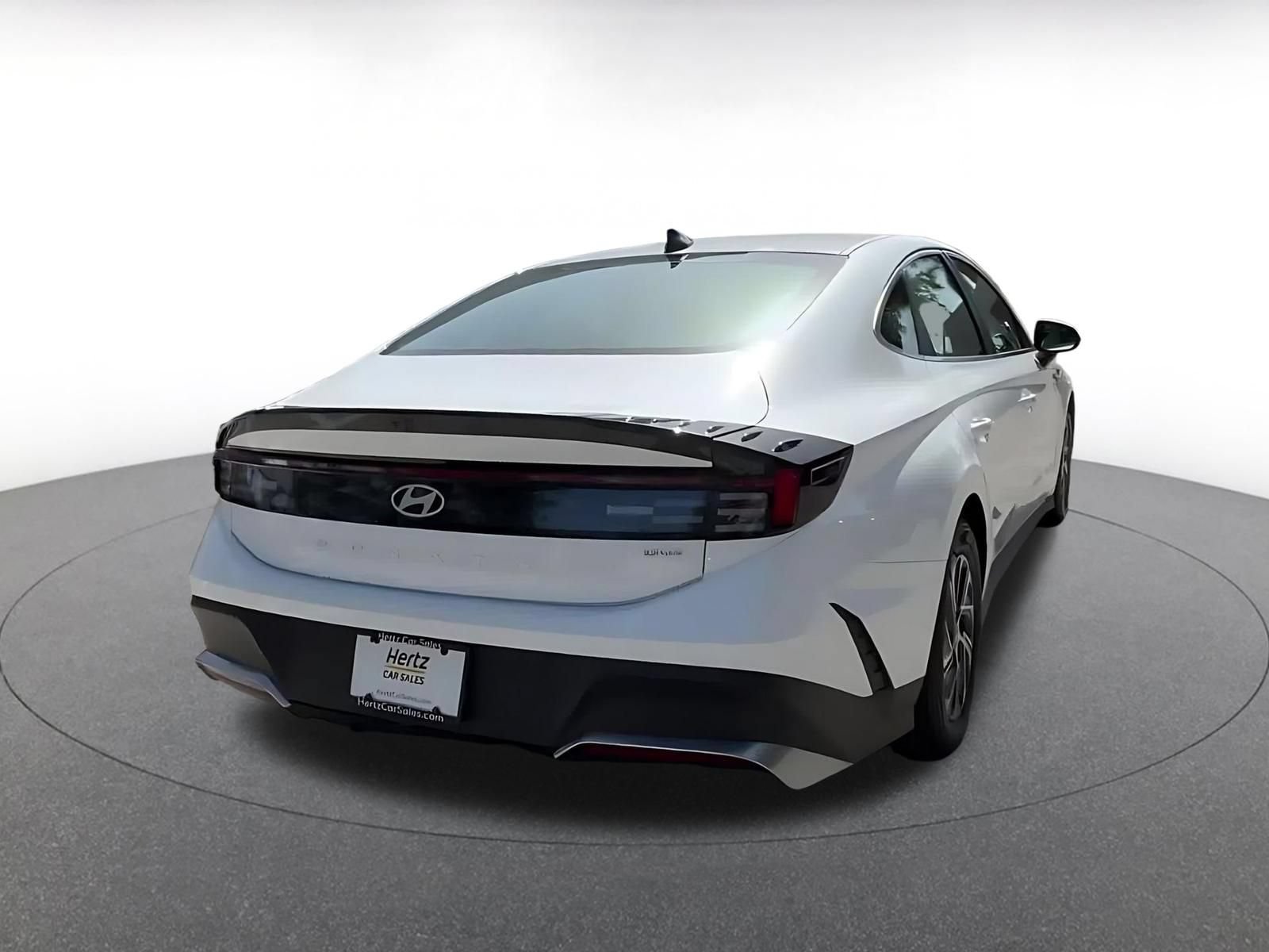 Used 2026 Hyundai Sonata Blue FWD image 15