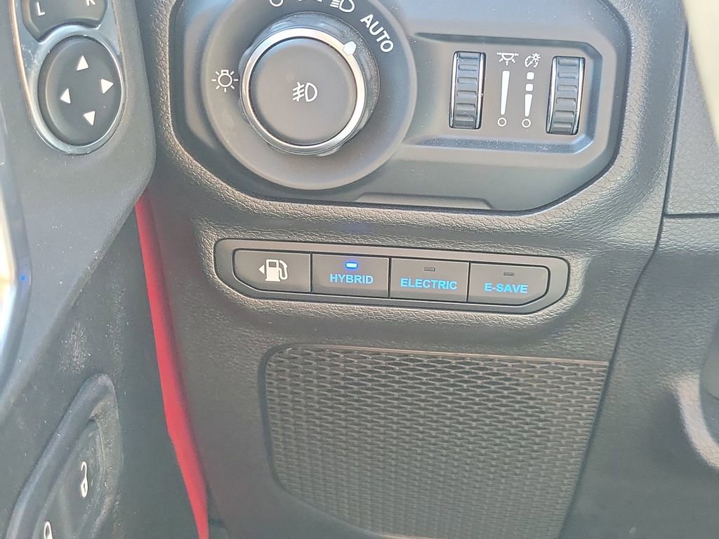 Used 2022 Jeep Wrangler Unlimited Rubicon 4xe w/ Safety Group AWD/4WD image 10