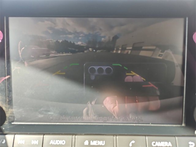 Used 2022 Nissan Pathfinder SV image 14