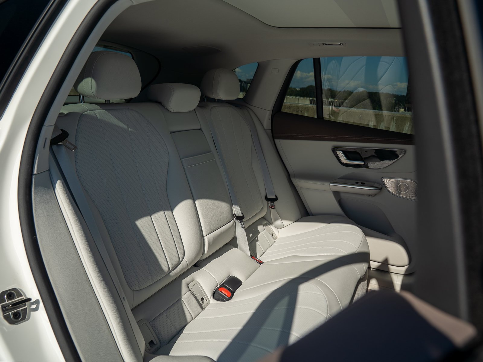 Certified 2023 Mercedes-Benz EQE 350+ 4MATIC SUV image 28