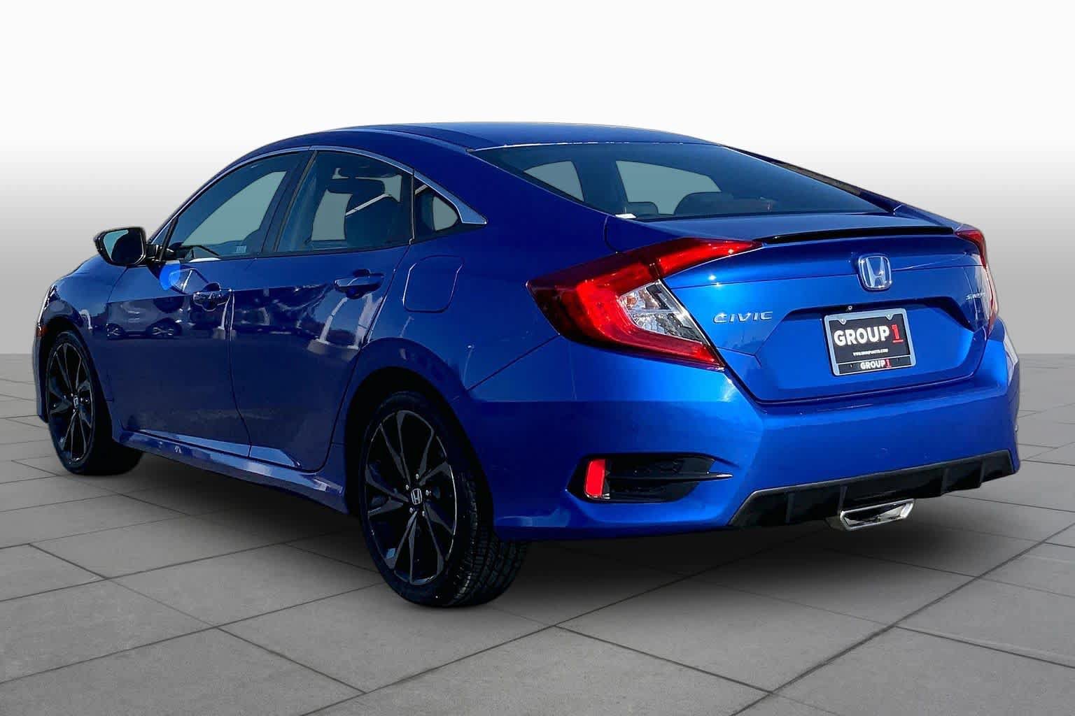 Used 2019 Honda Civic Sport image 11
