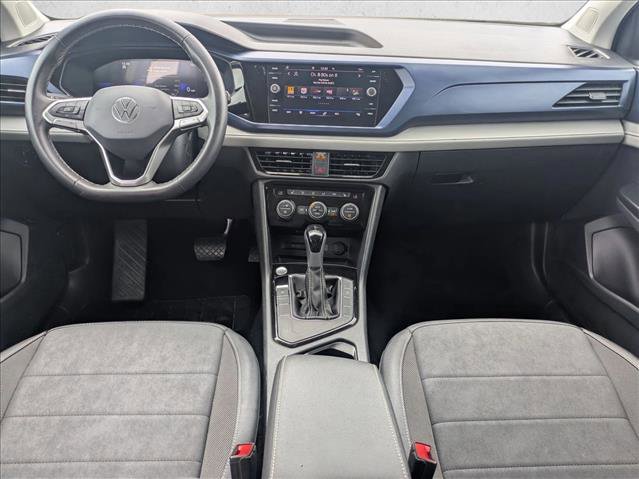 Used 2024 Volkswagen Taos SE image 17