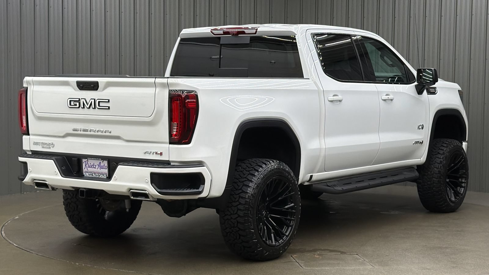 Used 2026 GMC Sierra 1500 AT4 w/ AT4 Premium Package AWD/4WD image 5