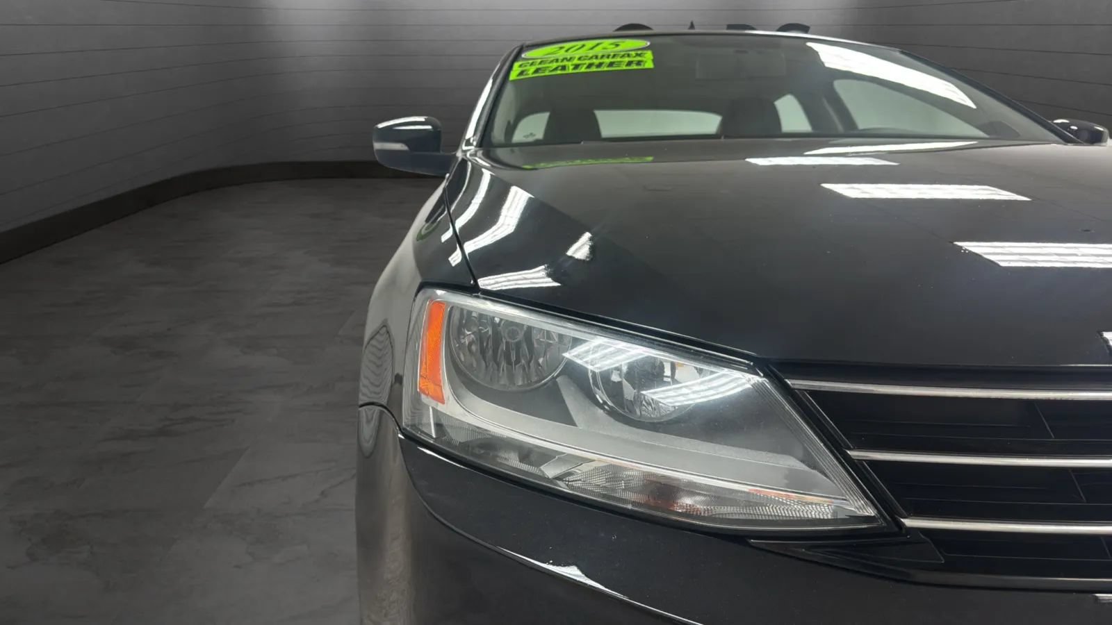 Used 2015 Volkswagen Jetta SEL FWD image 31