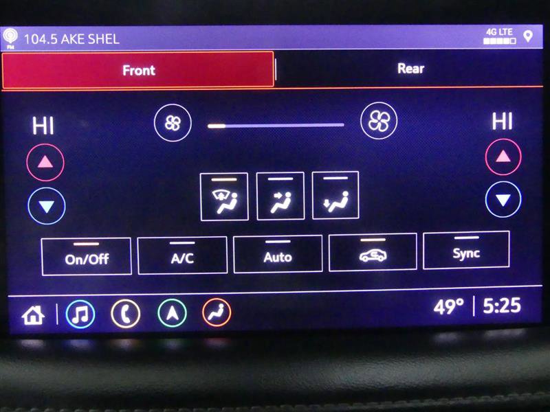 Used 2021 Chevrolet Tahoe LT w/ LT Signature Package image 16