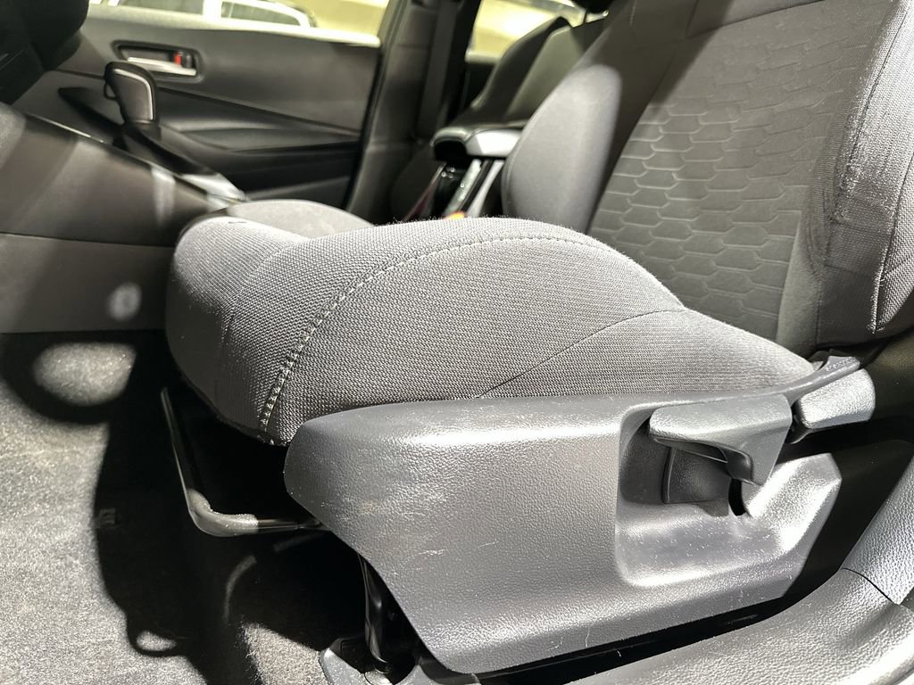 Used 2021 Toyota Corolla SE image 14