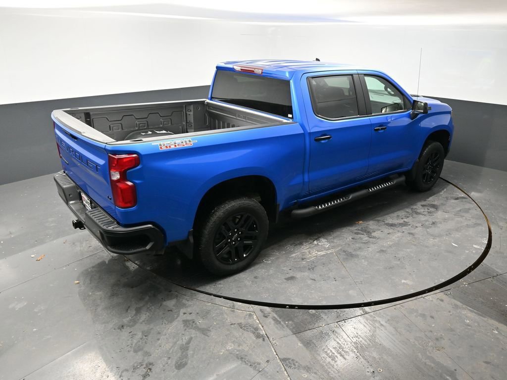 Used 2025 Chevrolet Silverado 1500 LT Trail Boss w/ LPO, Dark Essentials Package image 39