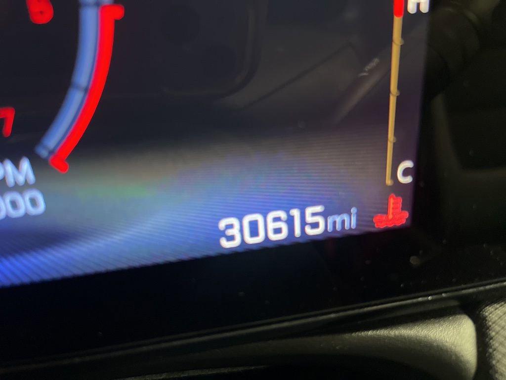 Used 2025 Chevrolet TrailBlazer LT image 2