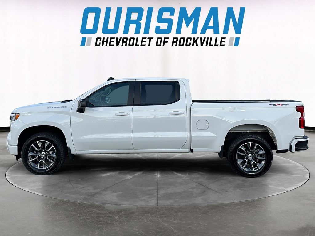 Used 2025 Chevrolet Silverado 1500 RST image 3