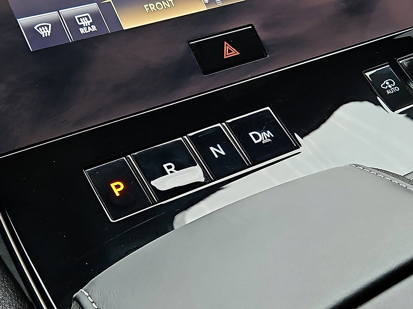 Certified 2025 INFINITI QX80 Autograph image 15