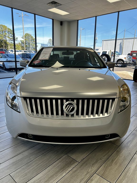 Used 2011 Mercury Milan Premier image 2