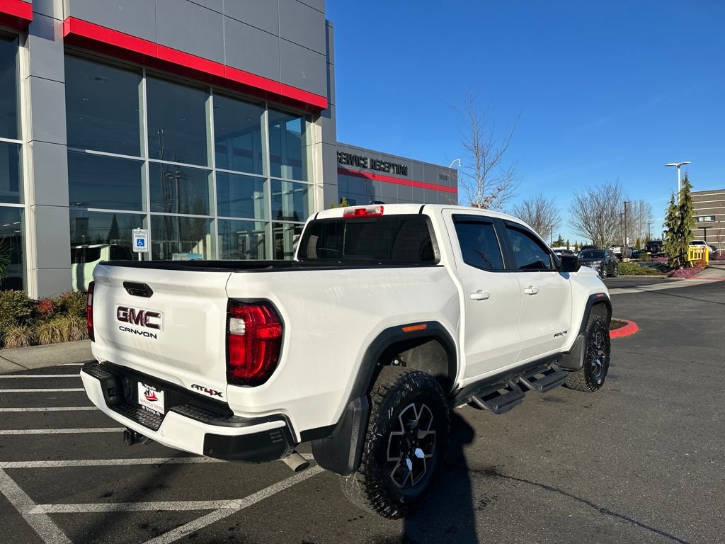 Used 2024 GMC Canyon AT4X image 3