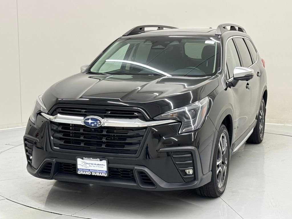 Used 2023 Subaru Ascent Limited w/ Technology Package image 1