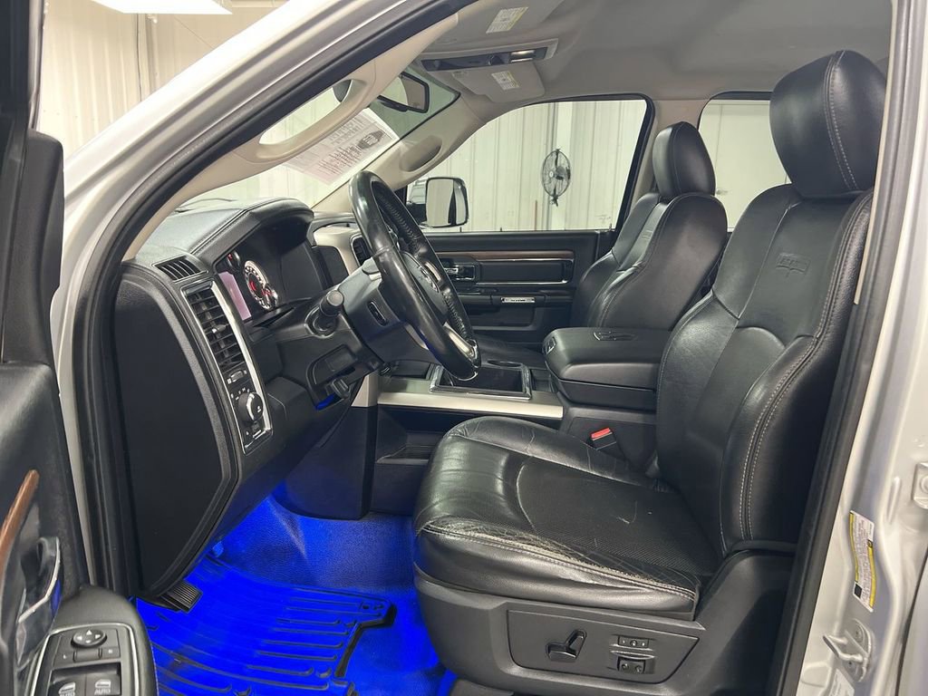Used 2014 RAM 3500 Laramie AWD/4WD image 15