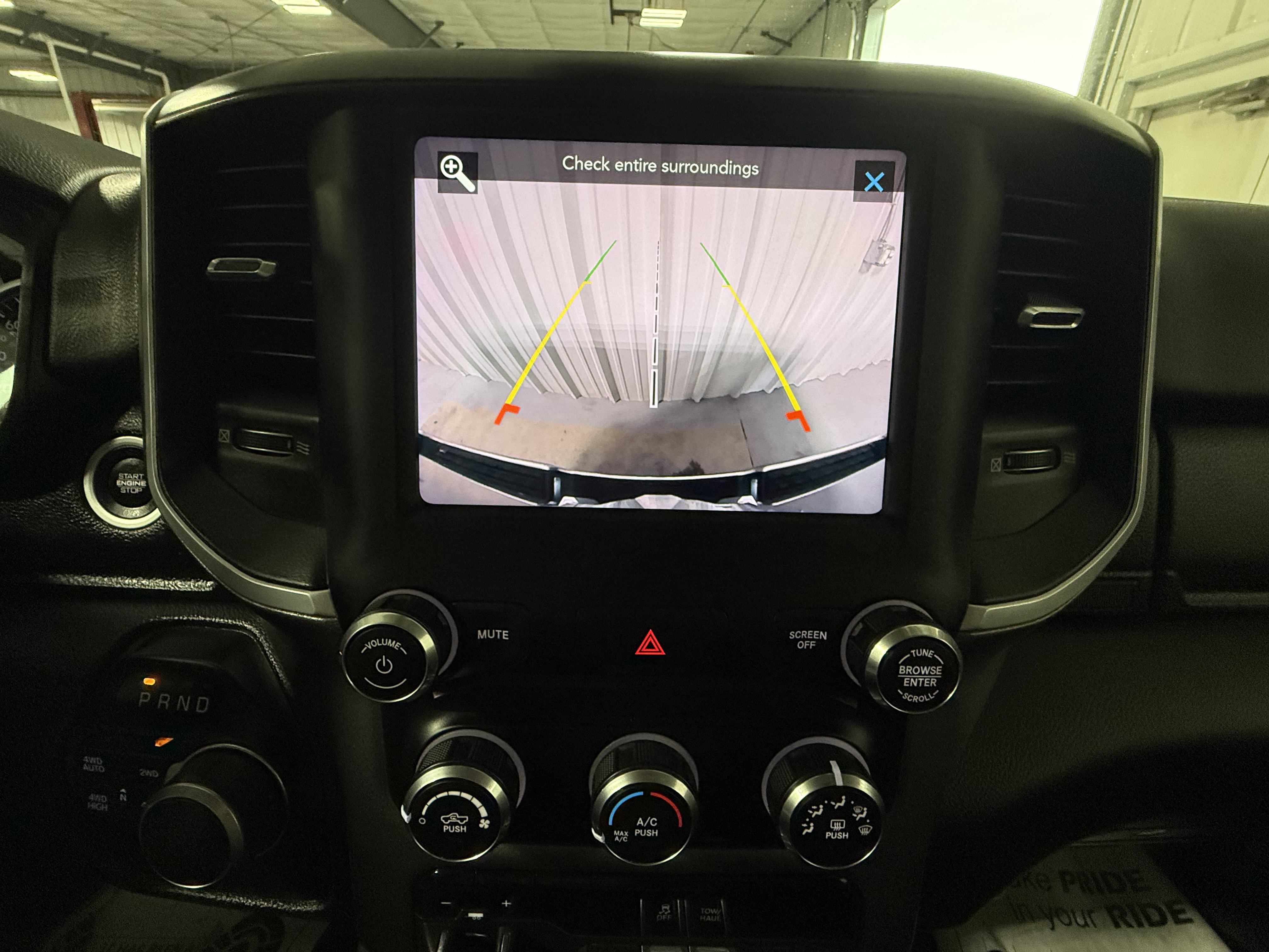 Used 2020 RAM 1500 Big Horn AWD/4WD image 34