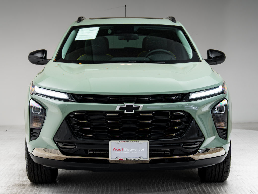 Used 2025 Chevrolet Trax ACTIV w/ Sunroof Package FWD image 28