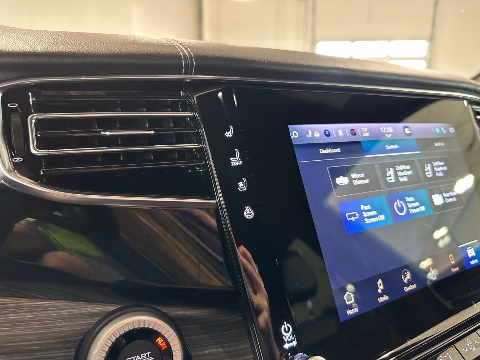 Used 2023 Jeep Wagoneer Series III w/ Preferred Equipment Group image 33