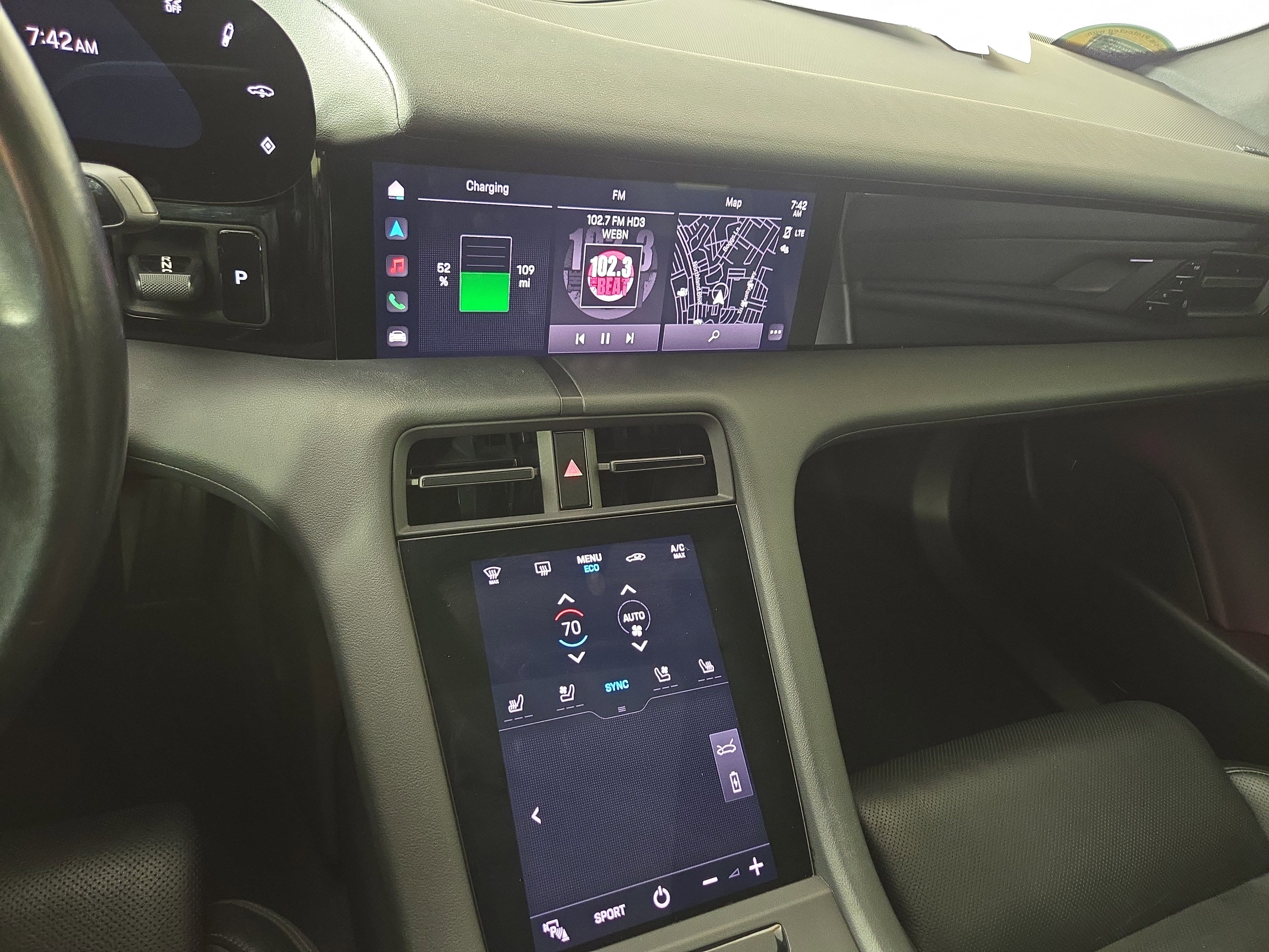 Used 2021 Porsche Taycan 4S image 23