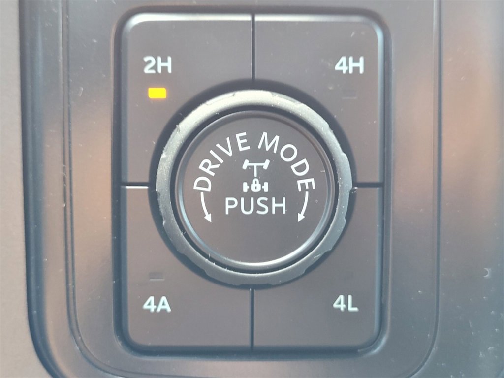 New 2025 Ford F150 Lariat w/ Equipment Group 501A Mid image 21
