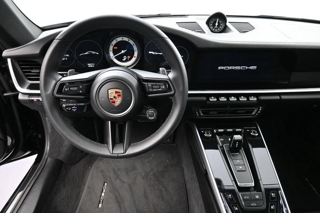 Certified 2024 Porsche 911 Carrera RWD image 6