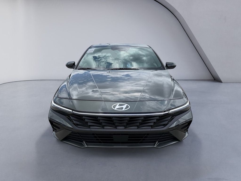 New 2026 Hyundai Elantra SEL Sport FWD image 8