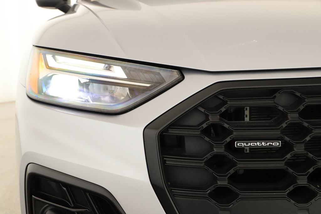 Certified 2024 Audi Q5 e Premium Plus AWD/4WD image 39