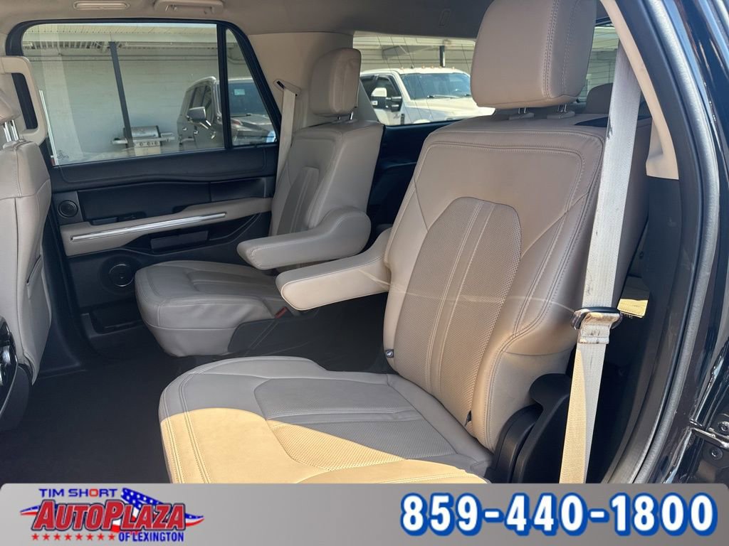 Used 2023 Ford Expedition Limited image 22