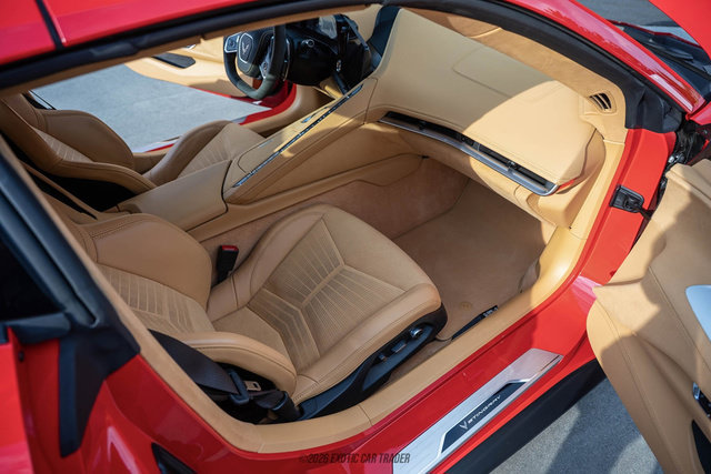 Used 2023 Chevrolet Corvette Stingray Premium Conv w/ Z51 Performance Package RWD image 45