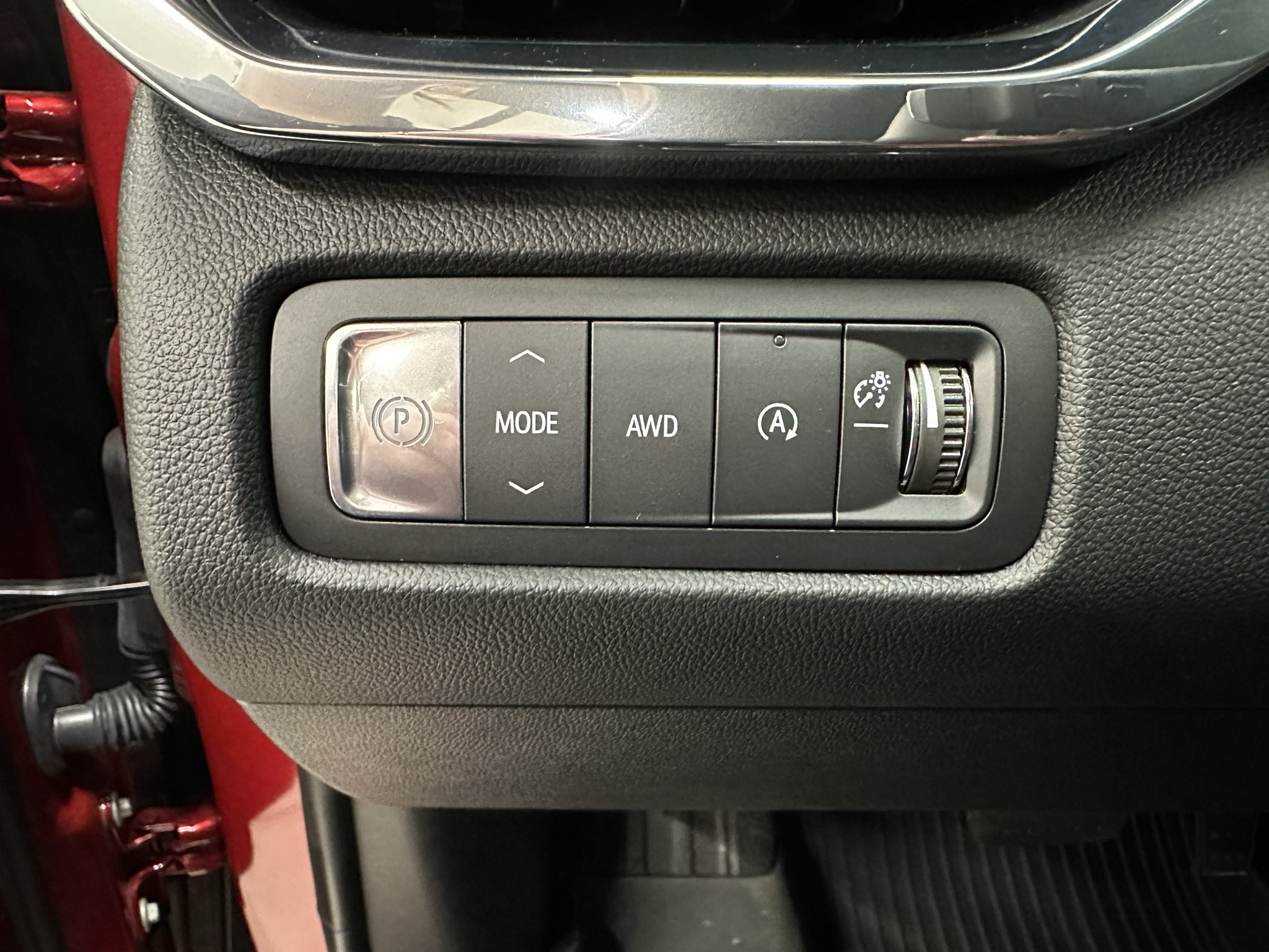 Certified 2026 GMC Acadia Denali w/ Super Cruise Package AWD/4WD image 32