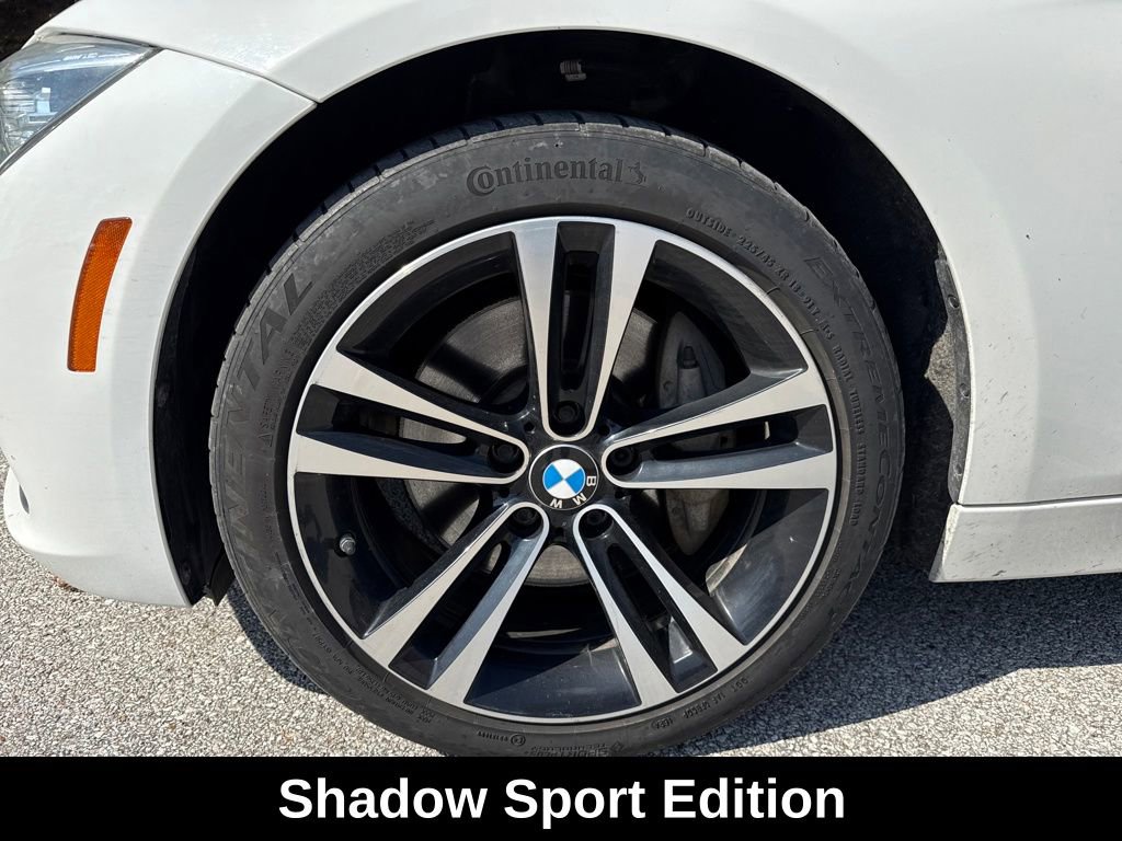 Used 2018 BMW 340i Sedan w/ Premium Package image 11