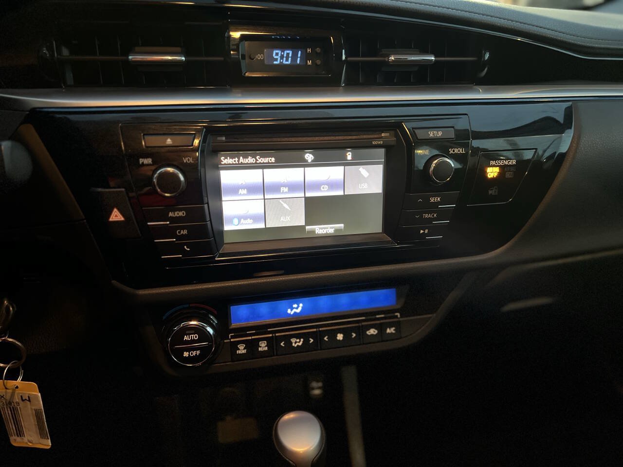 Used 2015 Toyota Corolla S FWD image 12