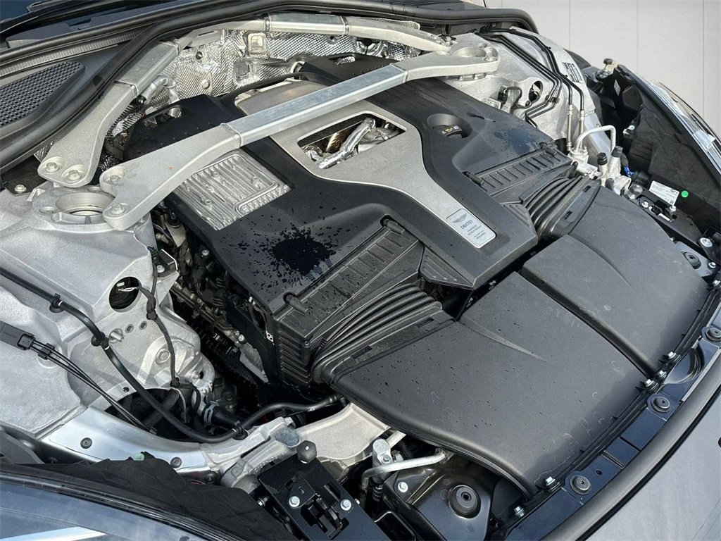 New 2026 Aston Martin DBX 707 image 29