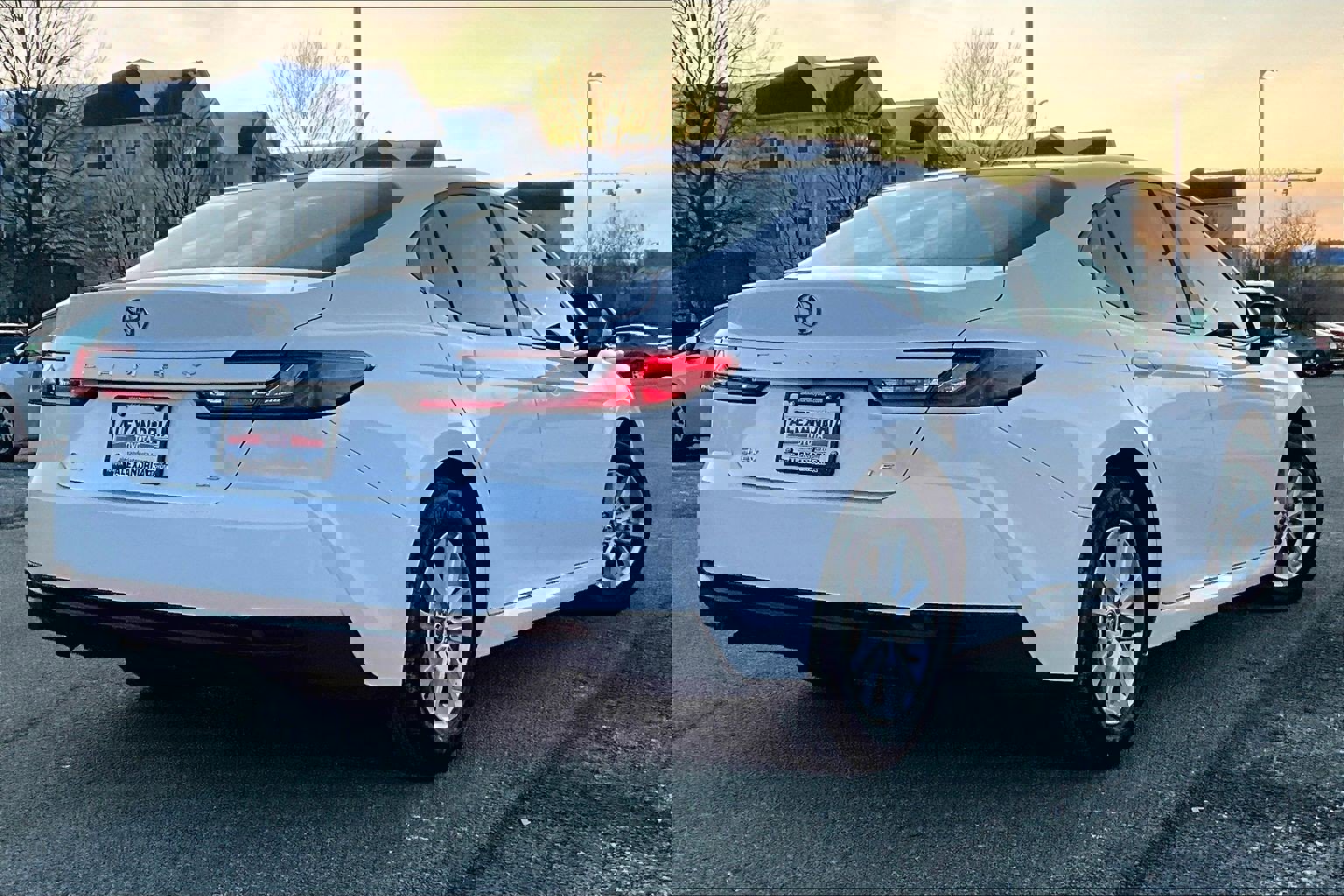 Used 2025 Toyota Camry LE image 12