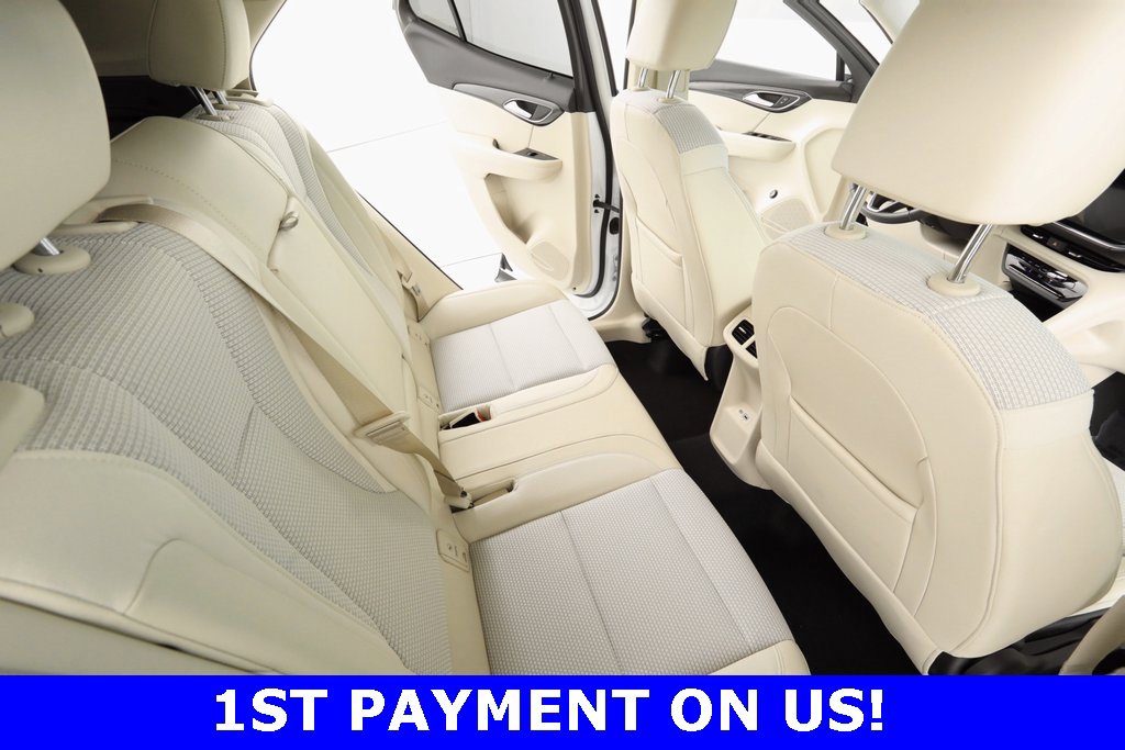 Used 2023 Buick Envision Preferred image 13