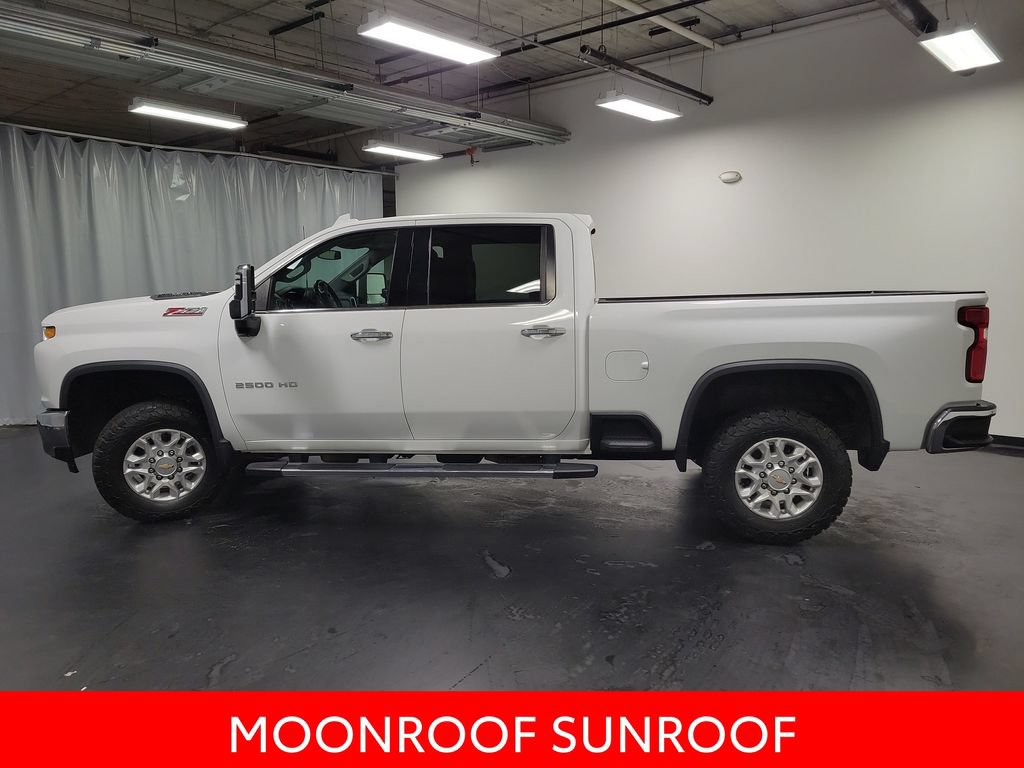 Used 2022 Chevrolet Silverado 2500 LTZ w/ LTZ Convenience Package AWD/4WD image 6